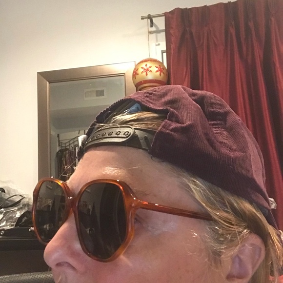 Gucci sunglasses - Picture 4 of 4